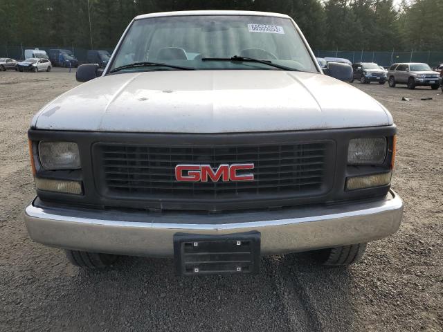 1GTGC24R6XR715915 - 1999 GMC SIERRA C2500 WHITE photo 5