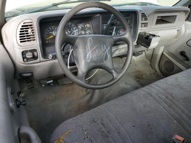 1GTGC24R6XR715915 - 1999 GMC SIERRA C2500 WHITE photo 8