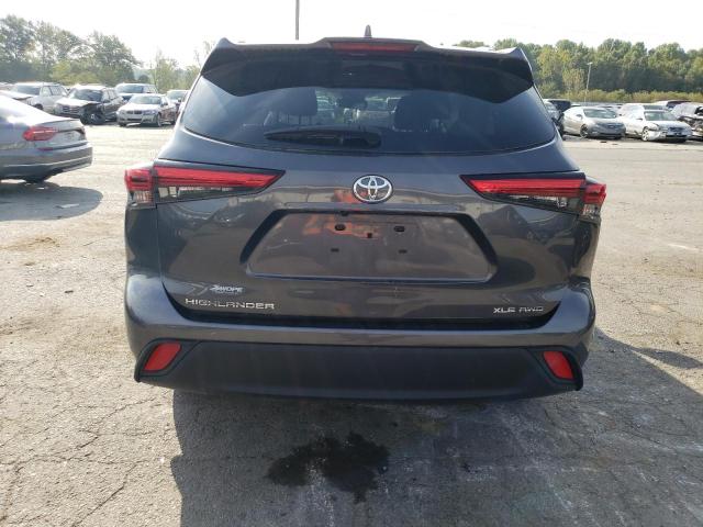5TDGZRBH7MS114365 - 2021 TOYOTA HIGHLANDER XLE GRAY photo 6