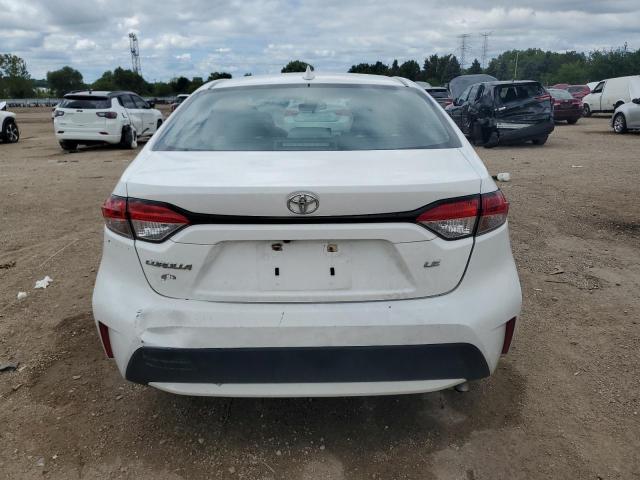 5YFEPMAE5MP195740 - 2021 TOYOTA COROLLA LE 白色 照片 6