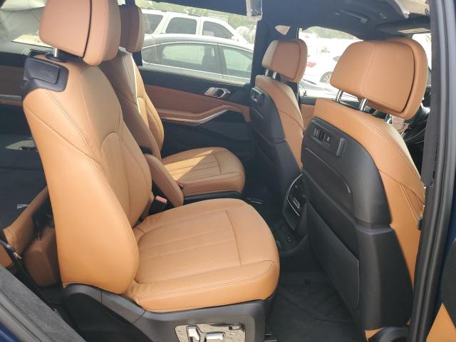 5UXCX6C02M9G27163 - 2021 BMW X7 M50I BLUE photo 11