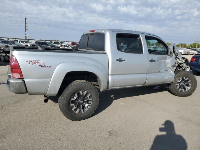 5TELU42N78Z581154 - 2008 TOYOTA TACOMA DOUBLE CAB SILVER photo 3