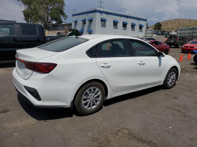 3KPF24AD2KE012545 - 2019 KIA FORTE FE Biały zdjęcie 3