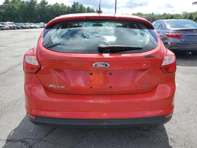 1FAHP3K2XCL116927 - 2012 FORD FOCUS SE RED photo 6