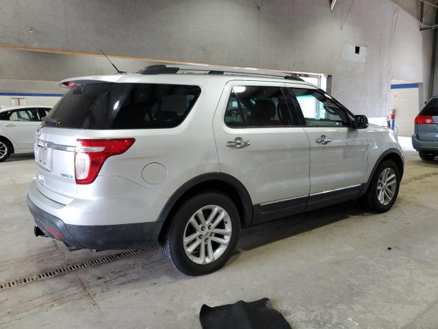 1FMHK7D92CGA07117 - 2012 FORD EXPLORER XLT SILVER photo 3