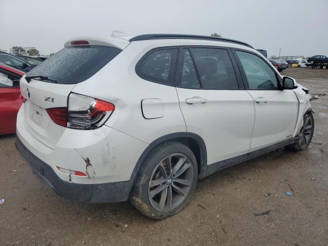 WBAVL1C5XFVY32710 - 2015 BMW X1 XDRIVE28I WHITE photo 3