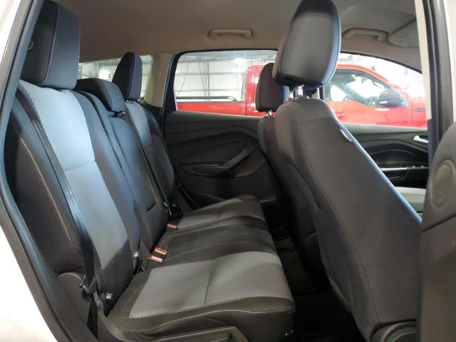 1FMCU9G95HUE53847 - 2017 FORD ESCAPE SE WHITE photo 11