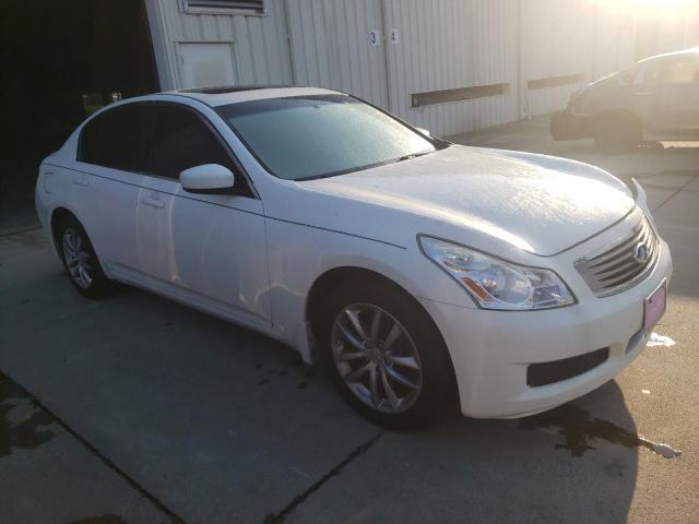 JNKCV61F39M351008 - 2009 INFINITI G37 WHITE photo 4