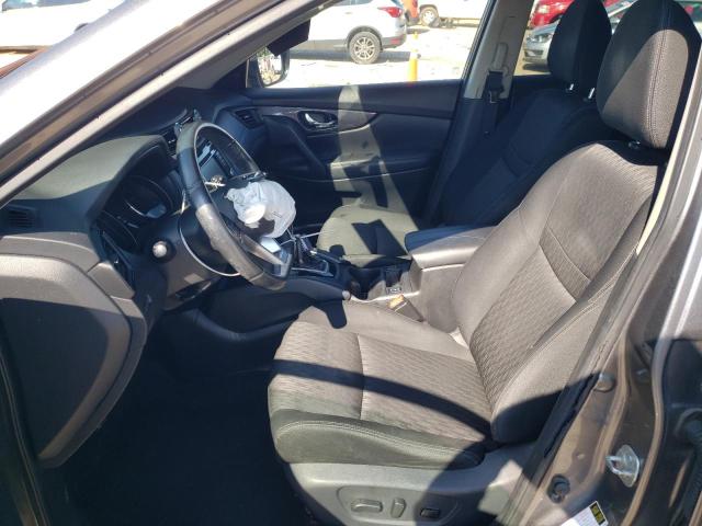 KNMAT2MV5JP613978 - 2018 NISSAN ROGUE S GRAY photo 7