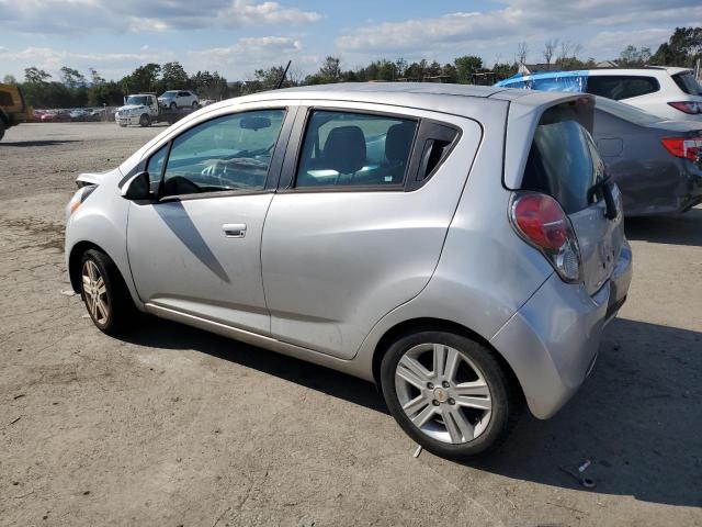 KL8CD6S91FC740611 - 2015 CHEVROLET SPARK 1LT SILVER photo 2