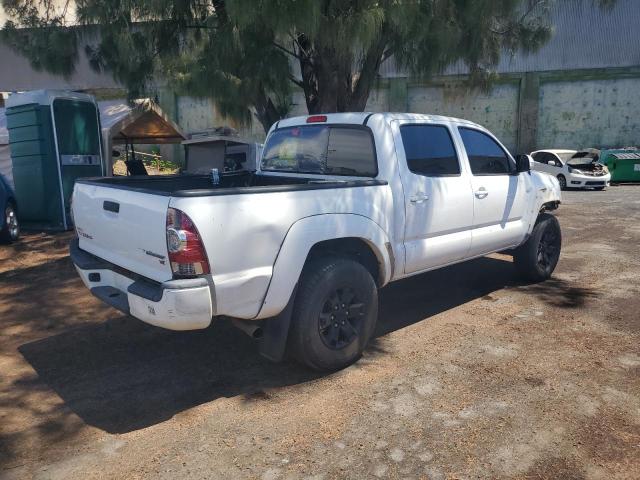 5TFJU4GN5FX089016 - 2015 TOYOTA TACOMA DOUBLE CAB PRERUNNER WHITE photo 3