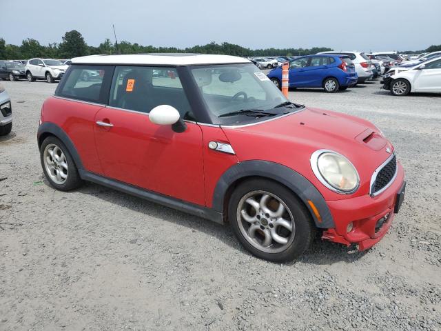 WMWSV3C55BTY20379 - 2011 MINI COOPER S RED photo 4