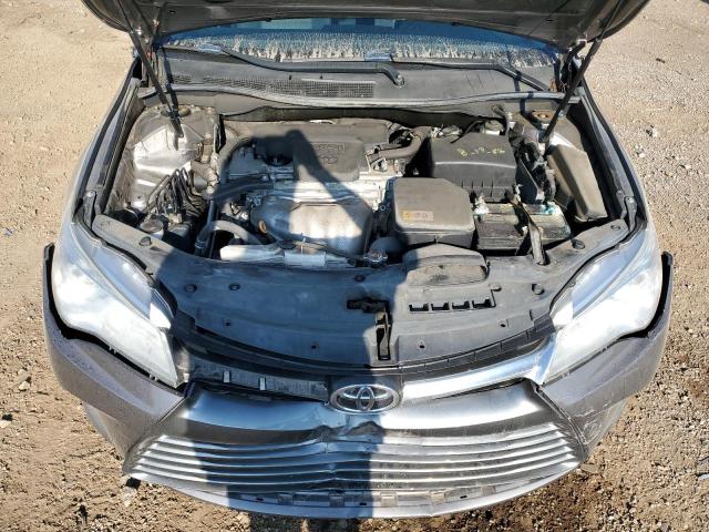 4T1BF1FK3HU378125 - 2017 TOYOTA CAMRY LE Grau Foto 11