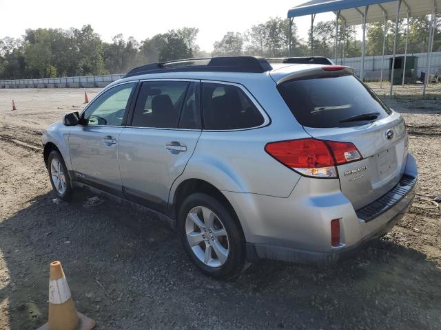 4S4BRBGC0D3239817 - 2013 SUBARU OUTBACK 2.5I PREMIUM SILVER photo 2