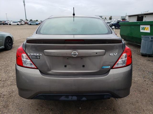 3N1CN7AP1FL935156 - 2015 NISSAN VERSA S GRAY photo 6