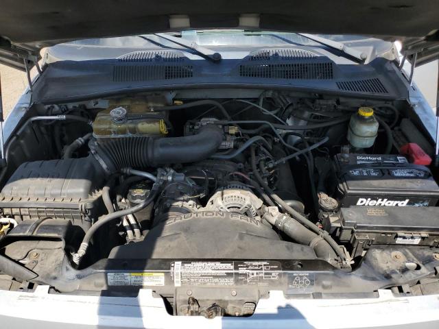 1J4GL38K15W722752 - 2005 JEEP LIBERTY RENEGADE SILVER photo 12