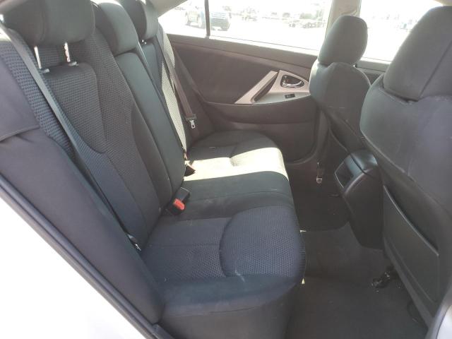4T1BF3EK8BU611663 - 2011 TOYOTA CAMRY BASE WHITE photo 10