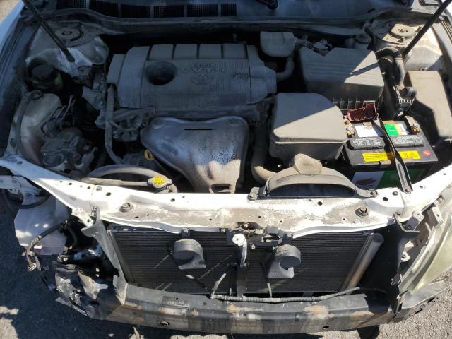 4T1BF3EK8BU611663 - 2011 TOYOTA CAMRY BASE WHITE photo 11