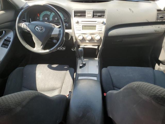 4T1BF3EK8BU611663 - 2011 TOYOTA CAMRY BASE WHITE photo 8