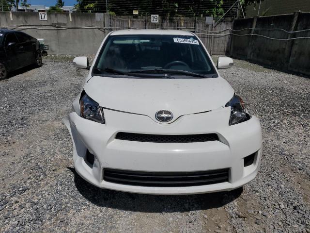JTKKU4B40C1025069 - 2012 TOYOTA SCION XD WHITE photo 5