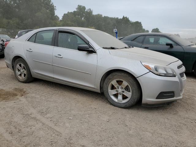 1G11B5SA6DF294856 - 2013 CHEVROLET MALIBU LS SILVER photo 4