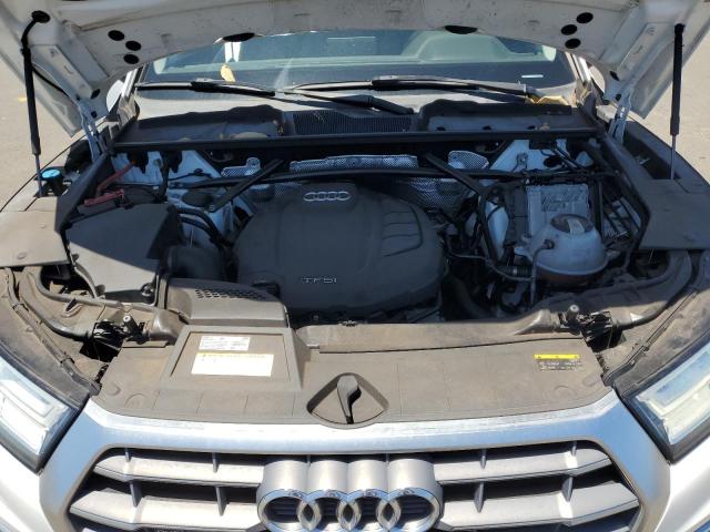 WA1BNAFY6J2024560 - 2018 AUDI Q5 PREMIUM PLUS WHITE photo 12