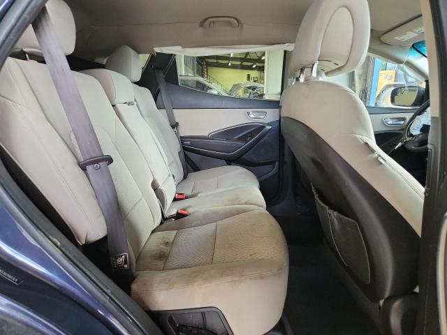 5NMZU3LB7HH017674 - 2017 HYUNDAI SANTA FE S BLUE photo 11