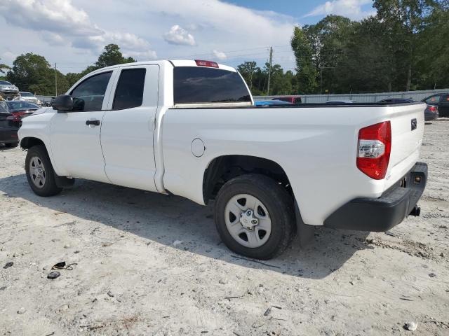 5TFRM5F18KX143801 - 2019 TOYOTA TUNDRA DOUBLE CAB SR/SR5 WHITE photo 2
