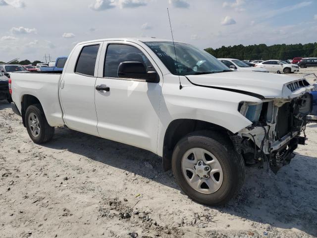 5TFRM5F18KX143801 - 2019 TOYOTA TUNDRA DOUBLE CAB SR/SR5 WHITE photo 4