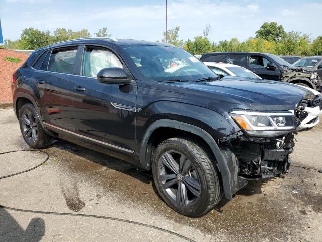 1V2NE2CA5MC201693 - 2021 VOLKSWAGEN ATLAS CROS SE BLACK photo 4