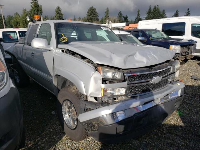 1GCEK19BX7Z137897 - 2007 CHEVROLET SILVERADO K1500 CLASSIC SILVER photo 4