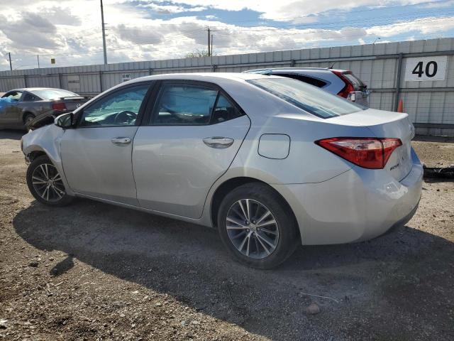 2T1BURHE7JC060611 - 2018 TOYOTA COROLLA L ნაცრისფერი ფოტო 2