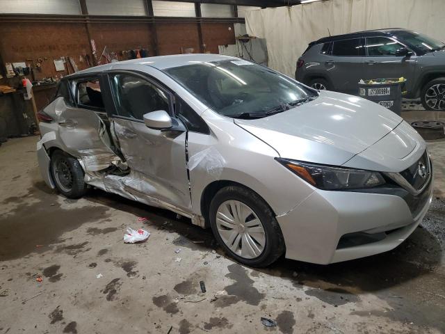 1N4AZ1CP8KC300269 - 2019 NISSAN LEAF S SILVER photo 4