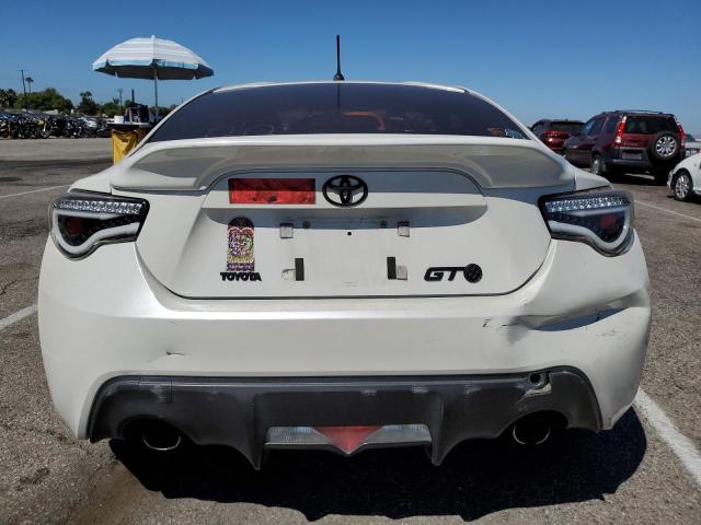 JF1ZNAA14D2727776 - 2013 TOYOTA SCION FR-S WHITE photo 6