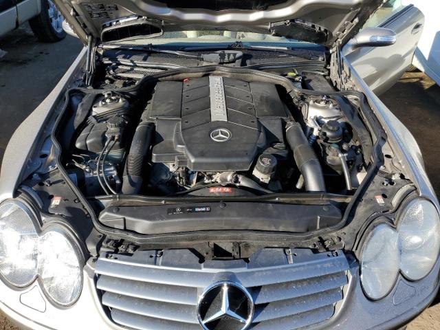 WDBSK75F15F095860 - 2005 MERCEDES-BENZ SL 500 SILVER photo 11