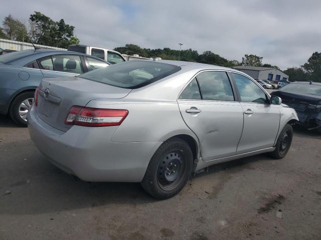 4T1BF3EK0BU192143 - 2011 TOYOTA CAMRY BASE Gümüş foto 3