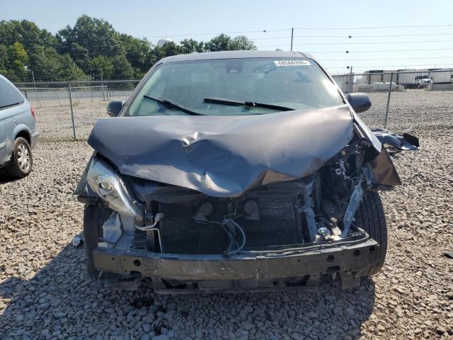 5TDYZ3DC9JS924854 - 2018 TOYOTA SIENNA XLE GRAY photo 5