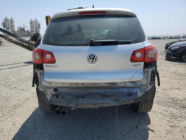 WVGAV7AX3BW536396 - 2011 VOLKSWAGEN TIGUAN S SILVER photo 6
