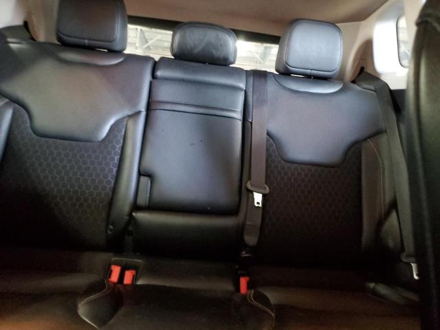 3C4NJDBB3JT176683 - 2018 JEEP COMPASS LATITUDE Schwarz Foto 10