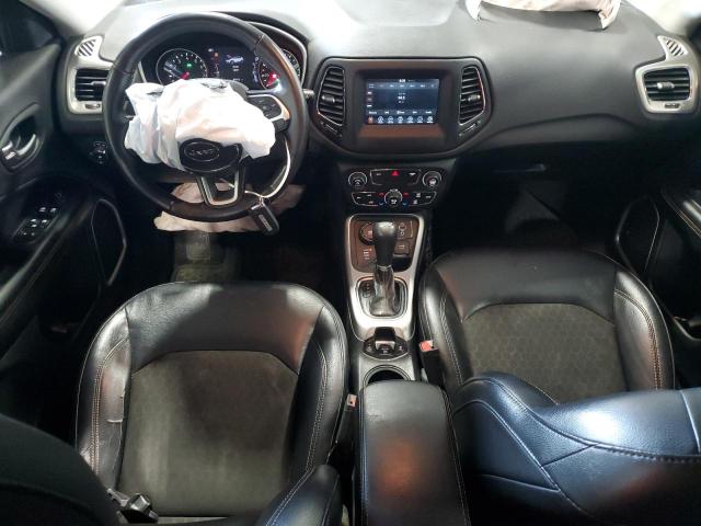 3C4NJDBB3JT176683 - 2018 JEEP COMPASS LATITUDE Schwarz Foto 8