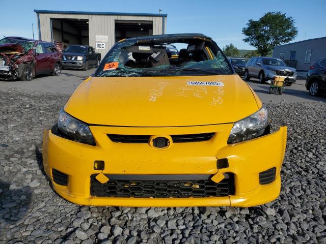 JTKJF5C73C3028184 - 2012 TOYOTA SCION TC 黄色 照片 5