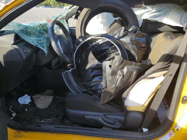 JTKJF5C73C3028184 - 2012 TOYOTA SCION TC 黄色 照片 7