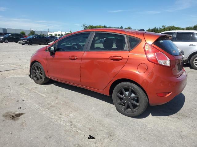 3FADP4EJ6JM108679 - 2018 FORD FIESTA SE Қызғылт сары фото 2