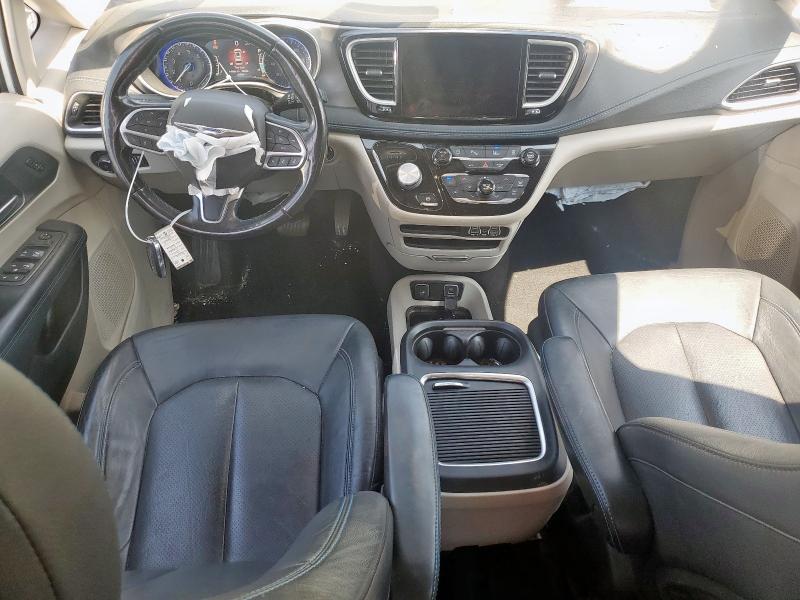 2C4RC1BG4MR542695 - 2021 CHRYSLER PACIFICA TOURING L WHITE photo 8