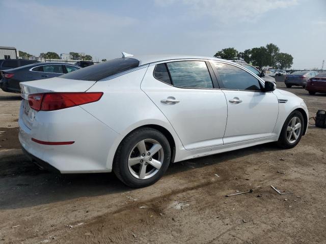 KNAGM4A72F5642802 - 2015 KIA OPTIMA LX WHITE photo 3