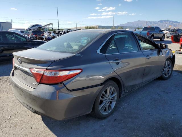 4T1BF1FK5HU368146 - 2017 TOYOTA CAMRY LE GRAY photo 3