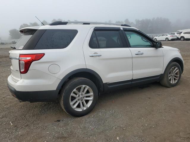 1FMHK8D81BGA53291 - 2011 FORD EXPLORER XLT WHITE photo 3