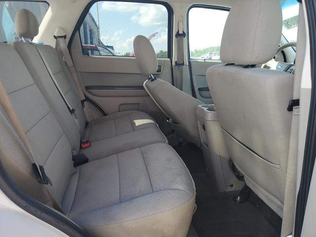 1FMCU0D78CKA77518 - 2012 FORD ESCAPE XLT WHITE photo 10