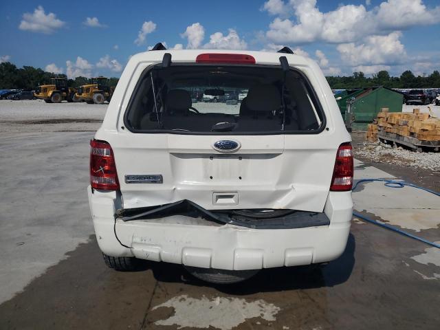 1FMCU0D78CKA77518 - 2012 FORD ESCAPE XLT WHITE photo 6