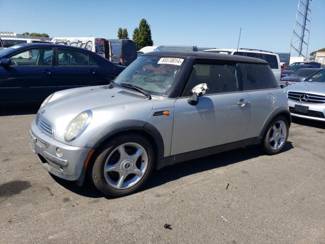 WMWRC33484TC49911 - 2004 MINI COOPER SILVER photo 1
